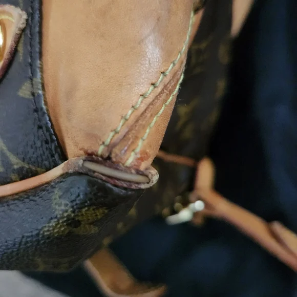 Louis Vuitton retiro pm Brown Monogram Shoulder Bag and Wallet - Picture 4 of 11